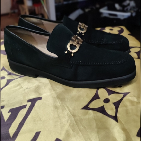 Ferragamo black suede loafers - Picture 3 of 11
